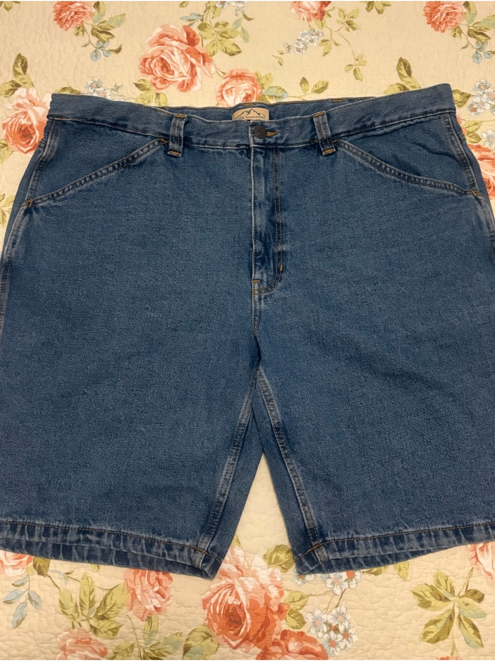 Blue Mountain Jean Shorts Denim Carpenter Utility Work Men's size 44 10” Inseam